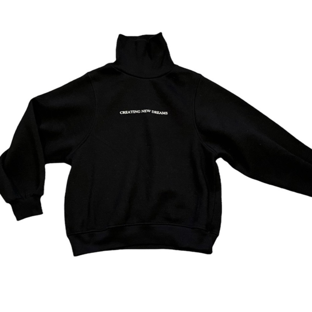 Zara girls turtleneck sweatshirt. Size 9.